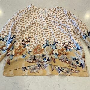 TRIBAL JEANS Blouse Light Hi-Lo CREAM TAN ANIMAL PRINT L
